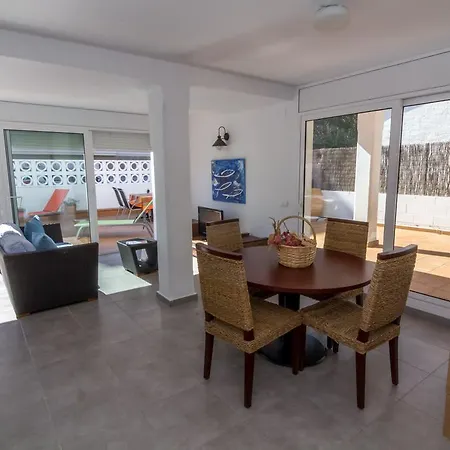 Agi Acacias Apartamento