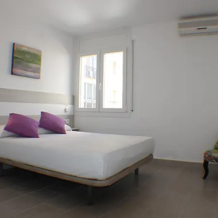 Agi Acacias Apartamento *