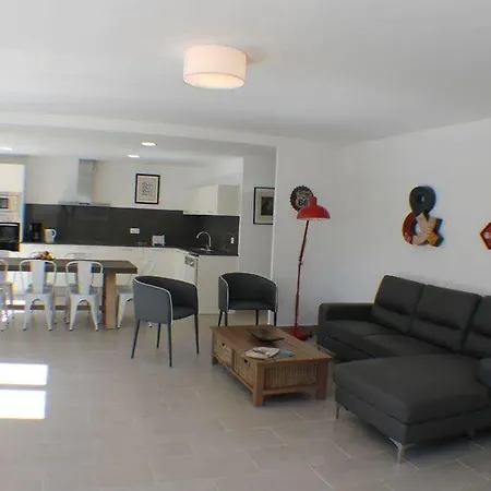 Apartamento Agi Acacias *