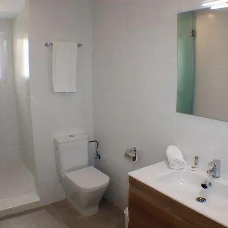 Agi Acacias Apartamento *