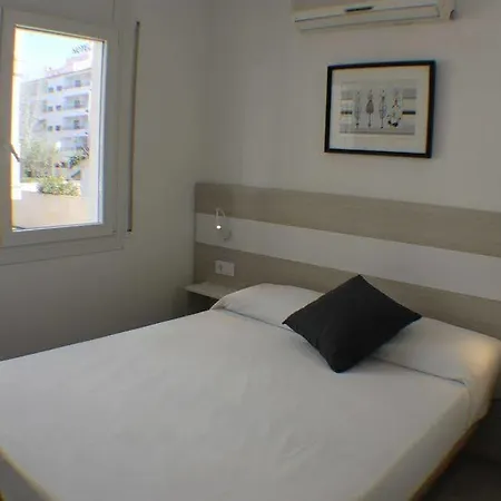 Apartment Agi Acacias Roses