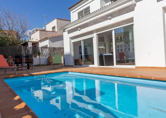 Apartament Agi Acacias Roses